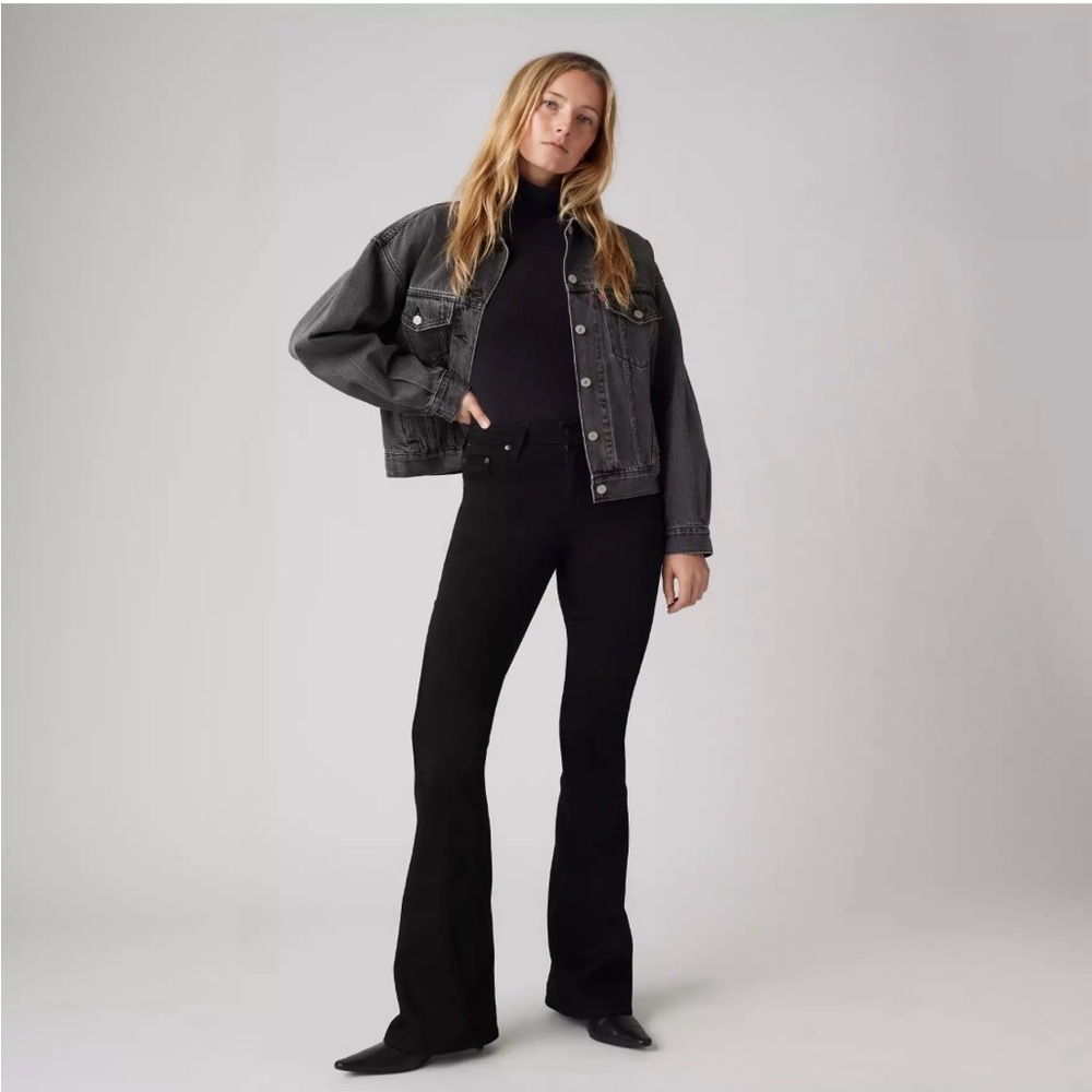 Levi's 726 Black Flare Jeans 😍😍😍